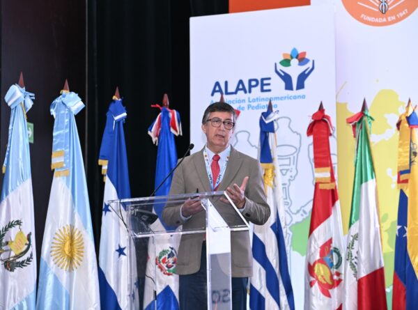 Especialista orienta sobre convulsiones en niños